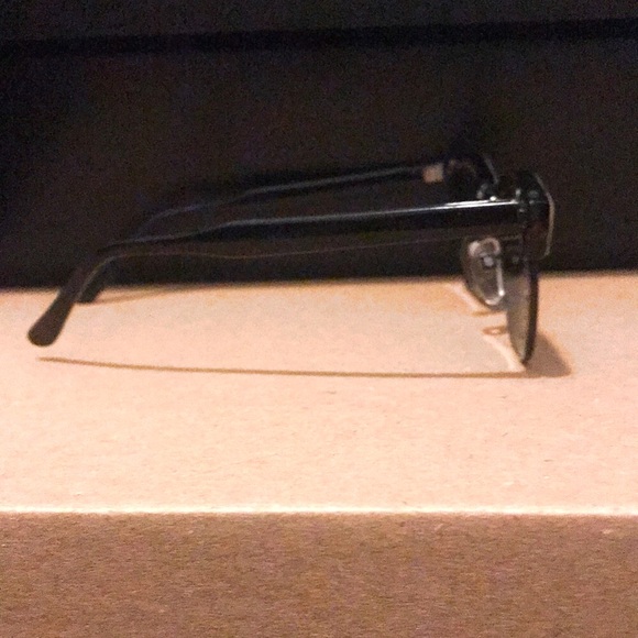 Unique Mother of Pearl Handcrafted Sunnies 😎 - Picture 7 of 9